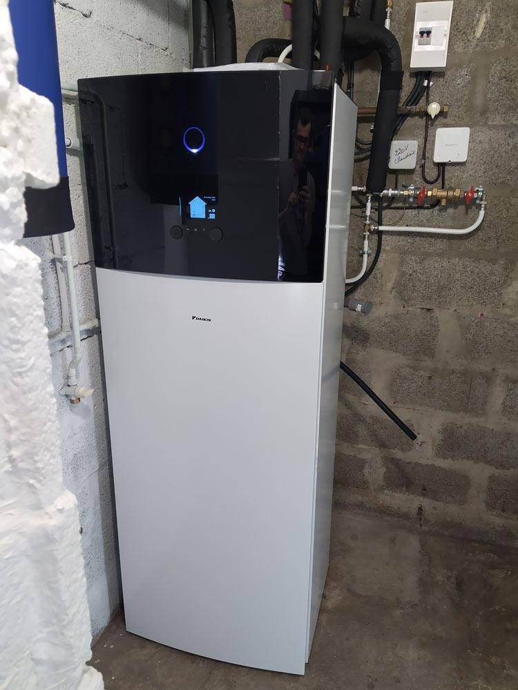 installation-pompe-a-chaleur-falcon-energies-